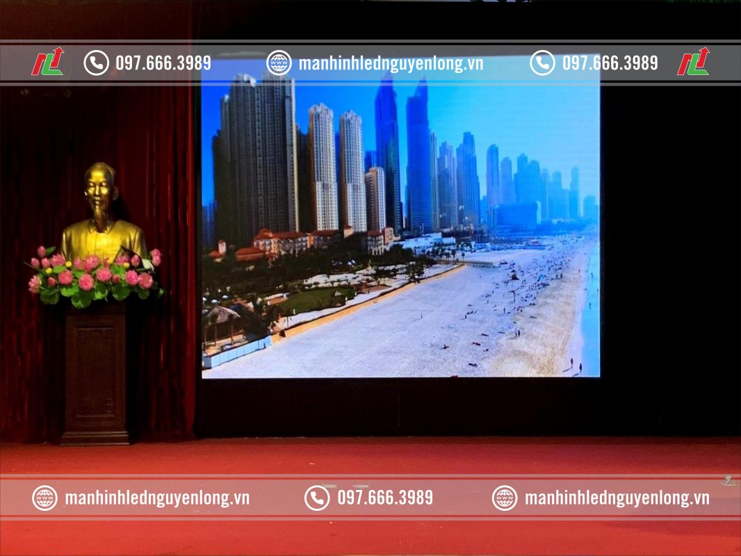Màn hình LED trong nhà